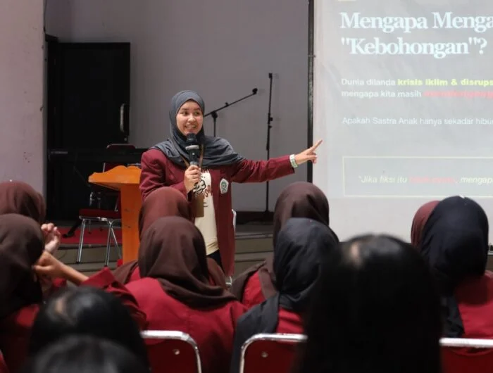 Kuliah Tamu Kolaboratif PGSD STKIP Andi Matappa-UKI Toraja Soroti Sastra Hingga Literasi Digital