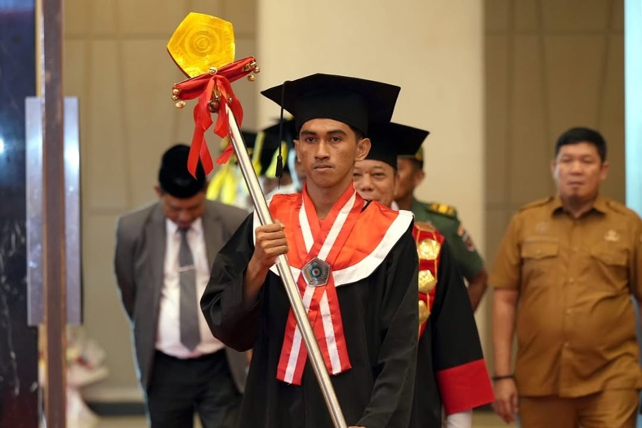Wisuda STKIP Andi Matappa